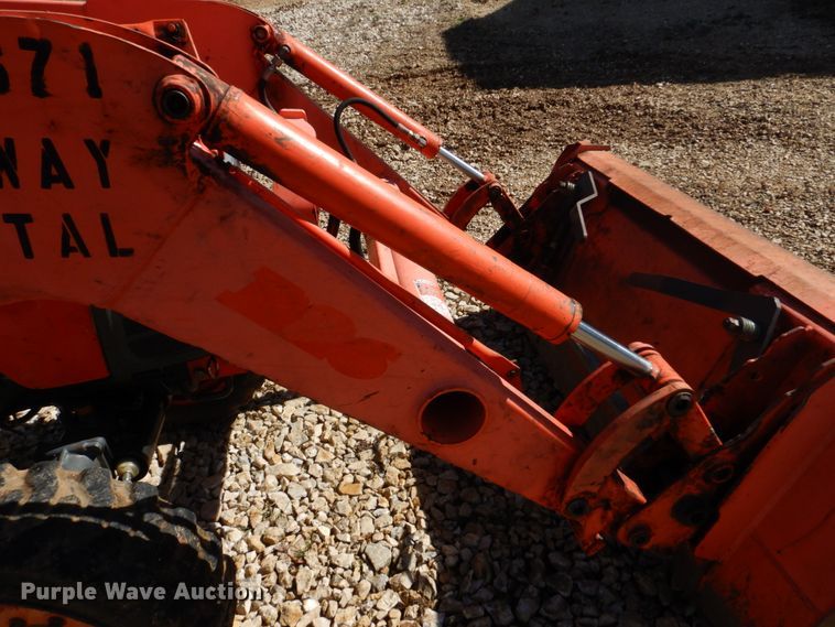 image for item DM7265 2007 Kubota B26  backhoe