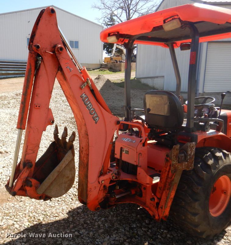 image for item DM7265 2007 Kubota B26  backhoe
