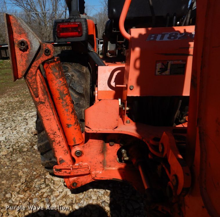 image for item DM7265 2007 Kubota B26  backhoe