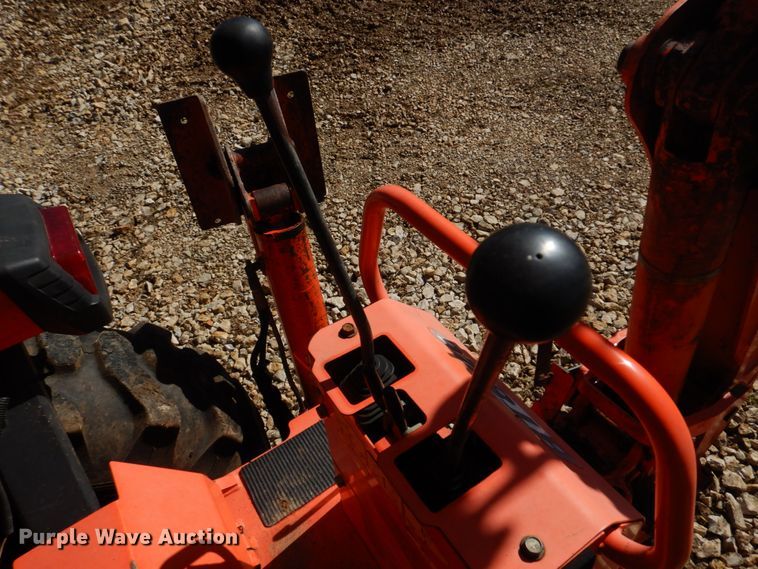 image for item DM7265 2007 Kubota B26  backhoe