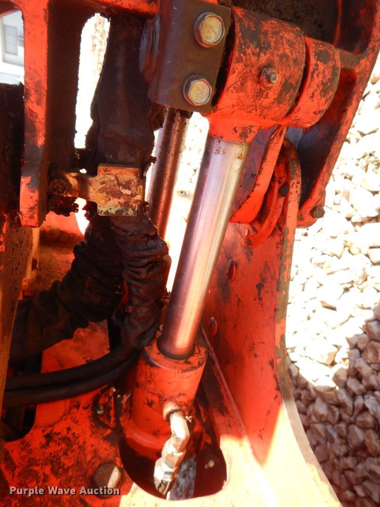 image for item DM7265 2007 Kubota B26  backhoe