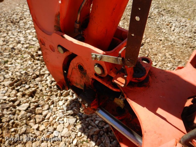 image for item DM7265 2007 Kubota B26  backhoe
