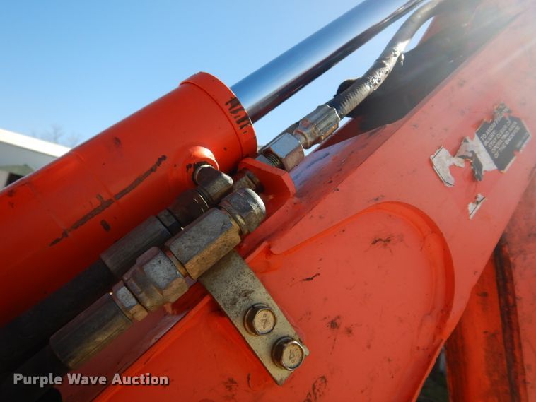 image for item DM7265 2007 Kubota B26  backhoe