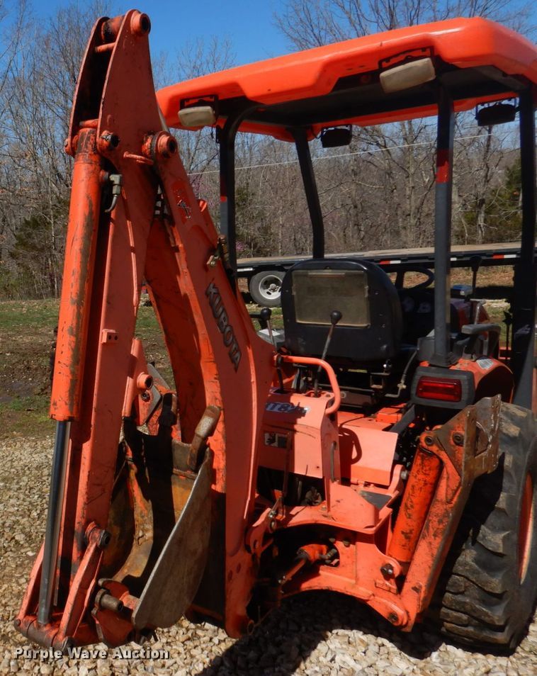 image for item DM7265 2007 Kubota B26  backhoe