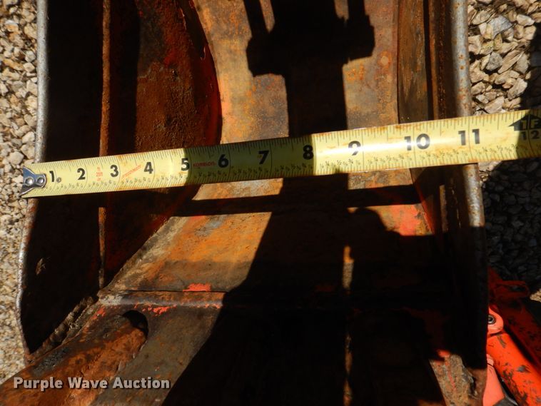 image for item DM7265 2007 Kubota B26  backhoe