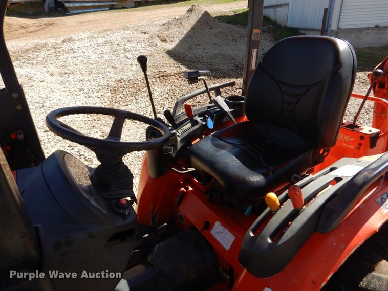 image for item DM7265 2007 Kubota B26  backhoe