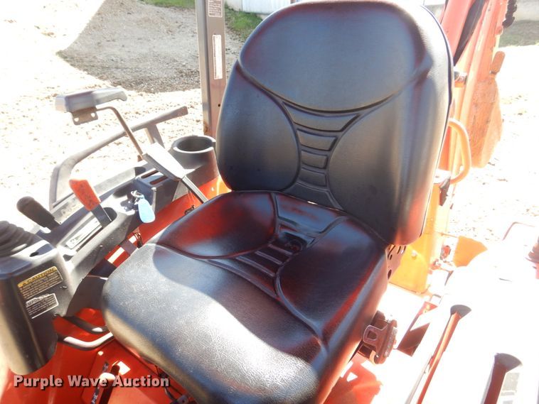 image for item DM7265 2007 Kubota B26  backhoe