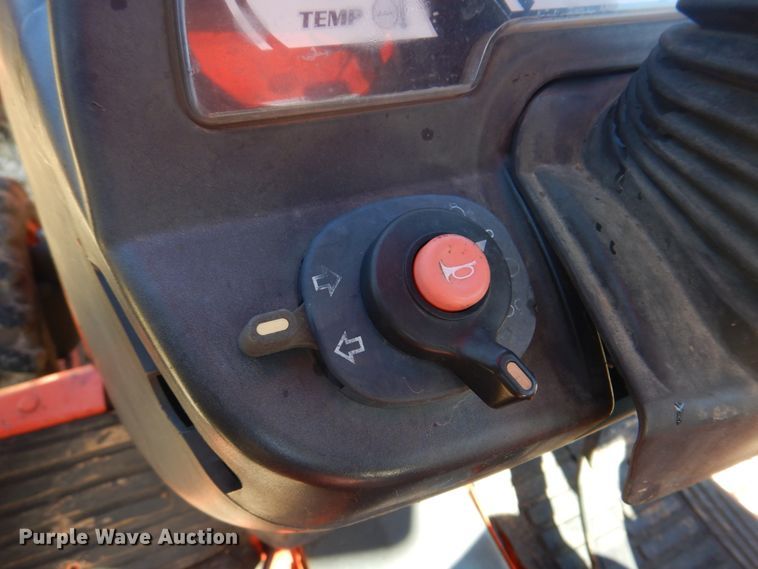 image for item DM7265 2007 Kubota B26  backhoe