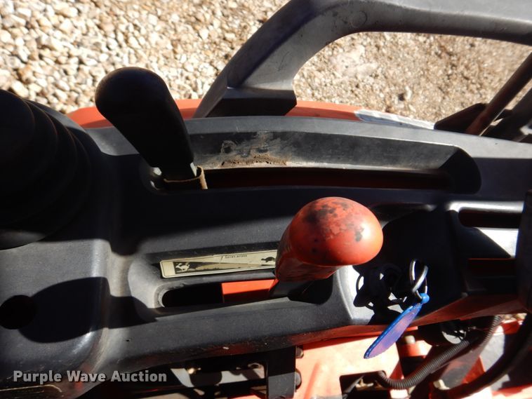 image for item DM7265 2007 Kubota B26  backhoe