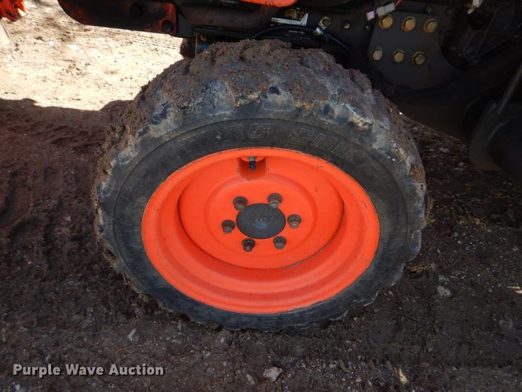 image for item DM7265 2007 Kubota B26  backhoe