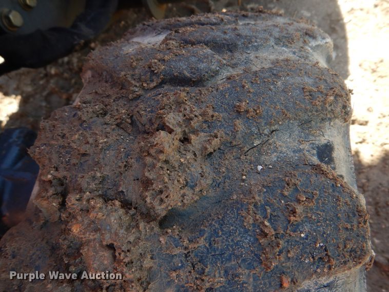 image for item DM7265 2007 Kubota B26  backhoe