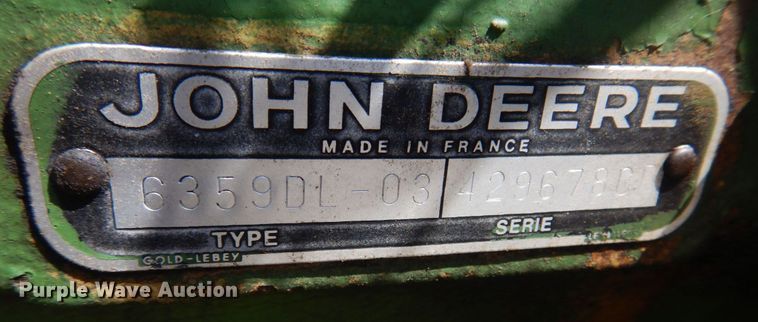 image for item DM7292 1982 John Deere 2940  tractor