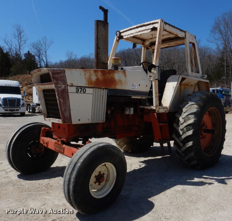image for item DM7293 1977 Case 970 Agri King  tractor