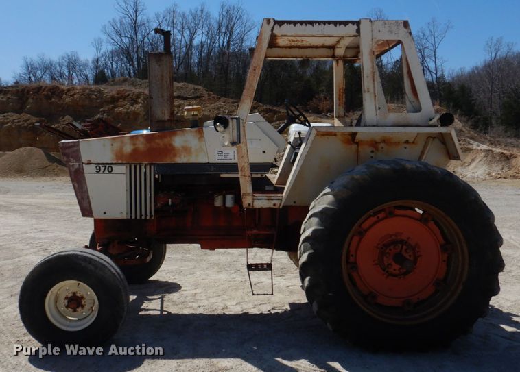 image for item DM7293 1977 Case 970 Agri King  tractor