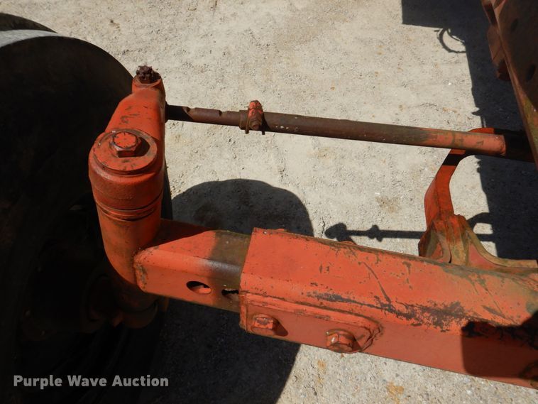 image for item DM7293 1977 Case 970 Agri King  tractor