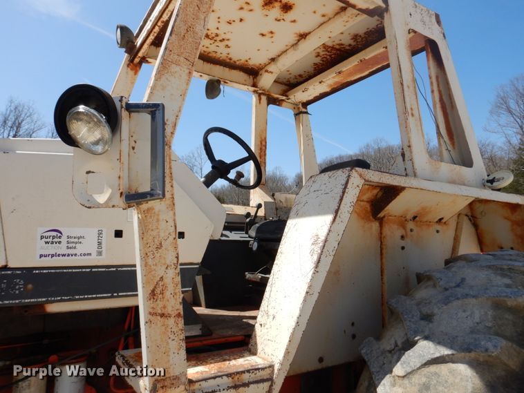 image for item DM7293 1977 Case 970 Agri King  tractor