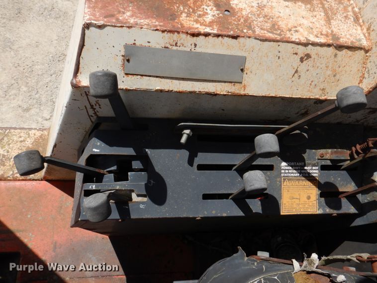 image for item DM7293 1977 Case 970 Agri King  tractor