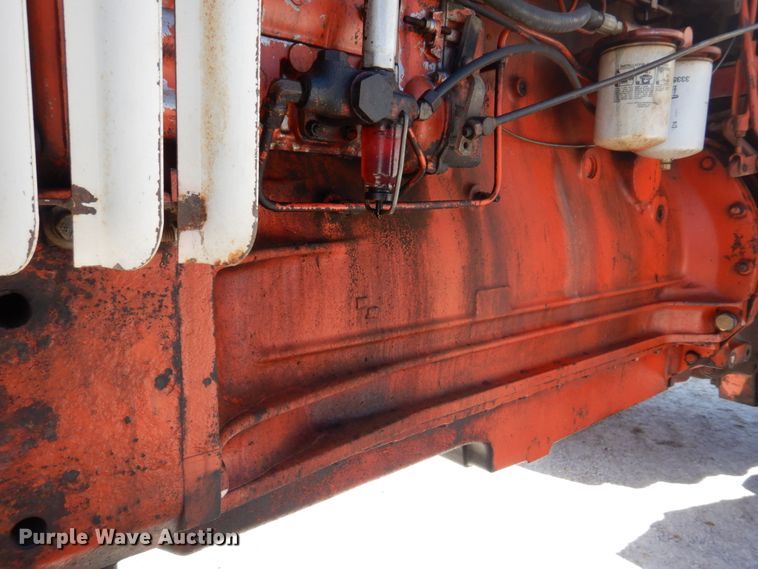 image for item DM7293 1977 Case 970 Agri King  tractor