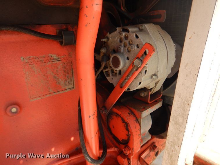 image for item DM7293 1977 Case 970 Agri King  tractor