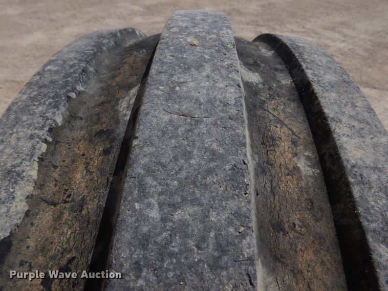 image for item DM7293 1977 Case 970 Agri King  tractor