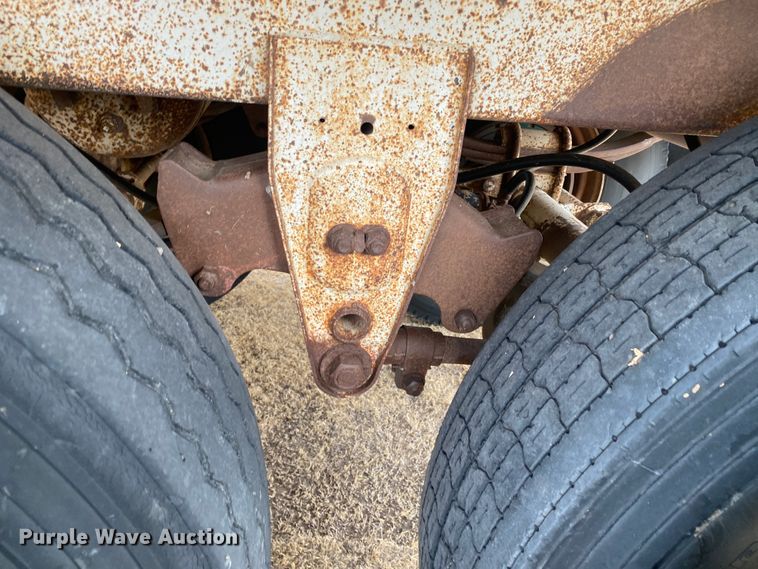 image for item DM8267 1980 Timpte Super Hopper  grain trailer