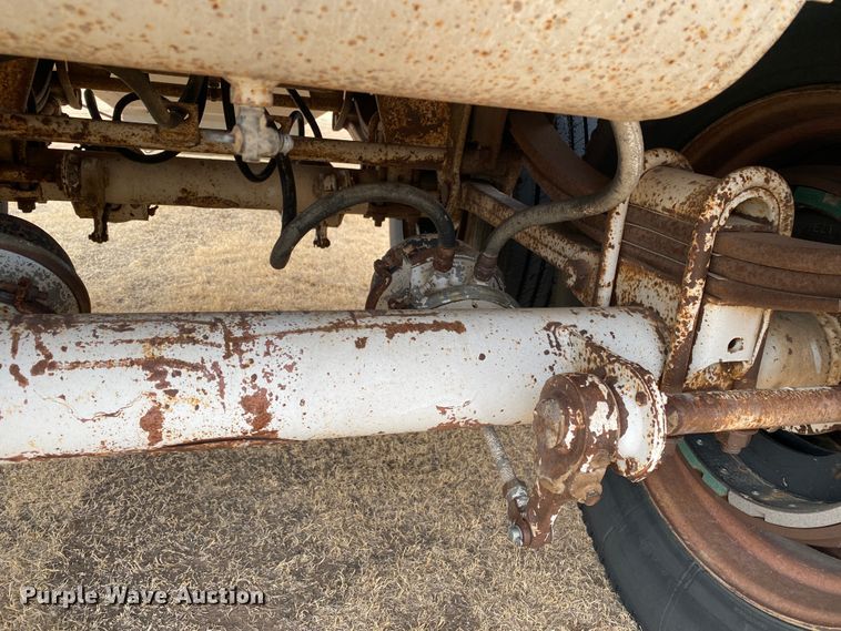 image for item DM8267 1980 Timpte Super Hopper  grain trailer