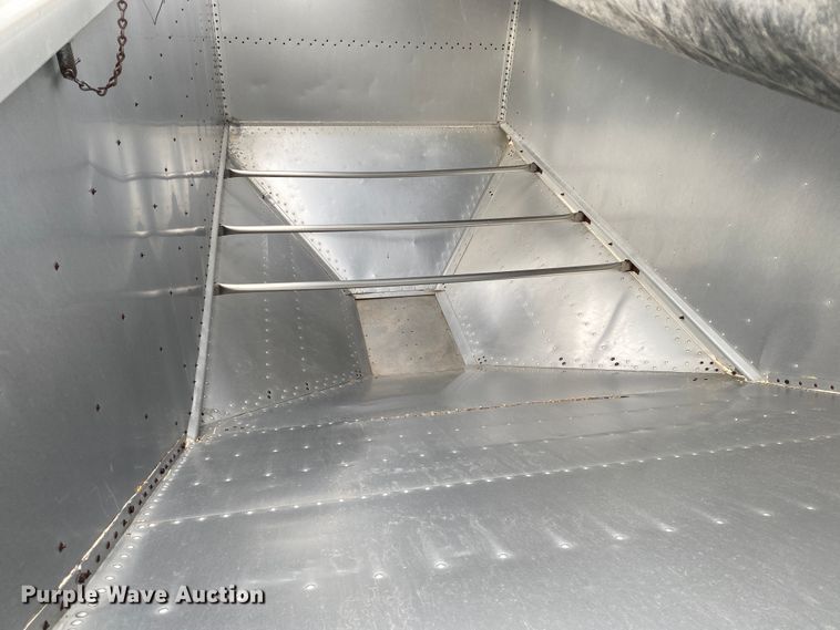 image for item DM8267 1980 Timpte Super Hopper  grain trailer