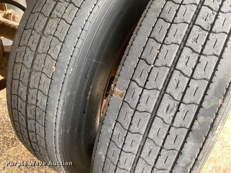 image for item DM8267 1980 Timpte Super Hopper  grain trailer