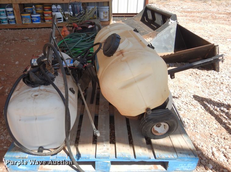 image for item DN0238 (3) sprayers