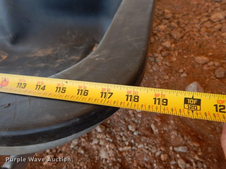 image for item DN0240 Livestock equipment