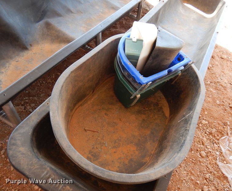 image for item DN0240 Livestock equipment