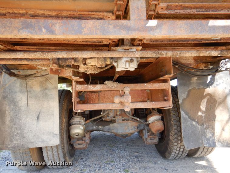 image for item DP3926 1999 Mack CH613  manure spreader truck