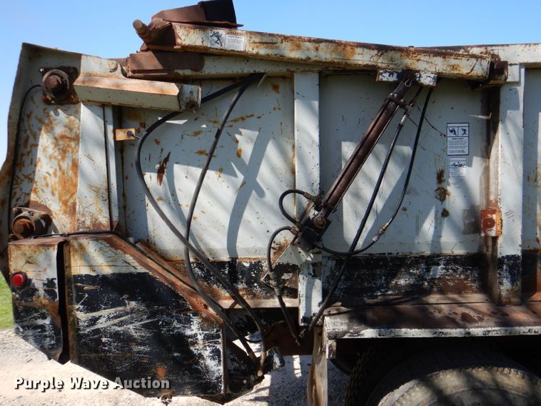 image for item DP3926 1999 Mack CH613  manure spreader truck