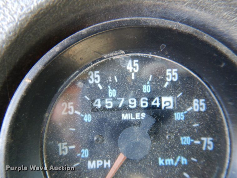 image for item DP3926 1999 Mack CH613  manure spreader truck