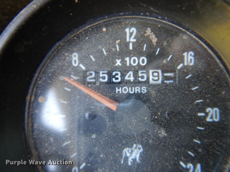 image for item DP3926 1999 Mack CH613  manure spreader truck