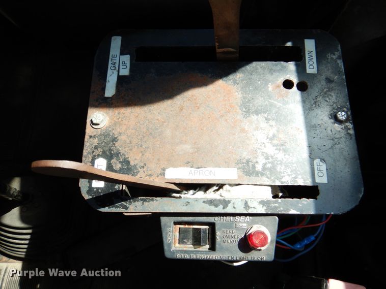 image for item DP3926 1999 Mack CH613  manure spreader truck