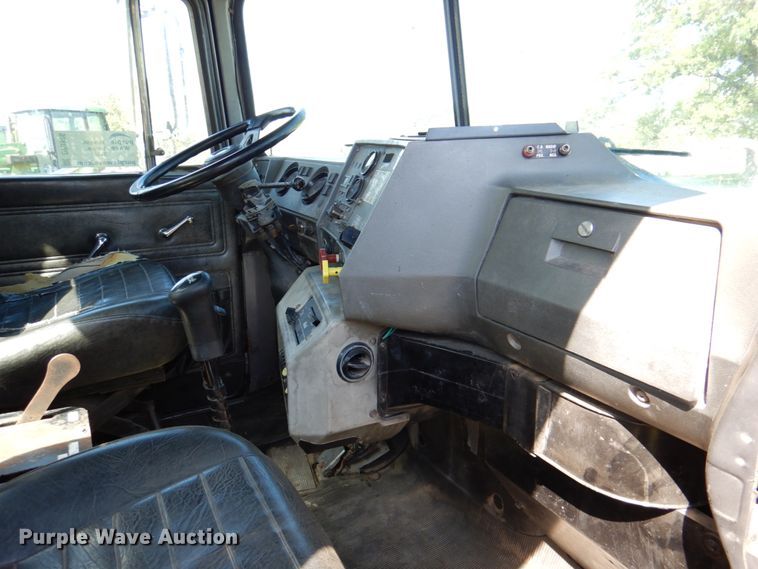 image for item DP3926 1999 Mack CH613  manure spreader truck