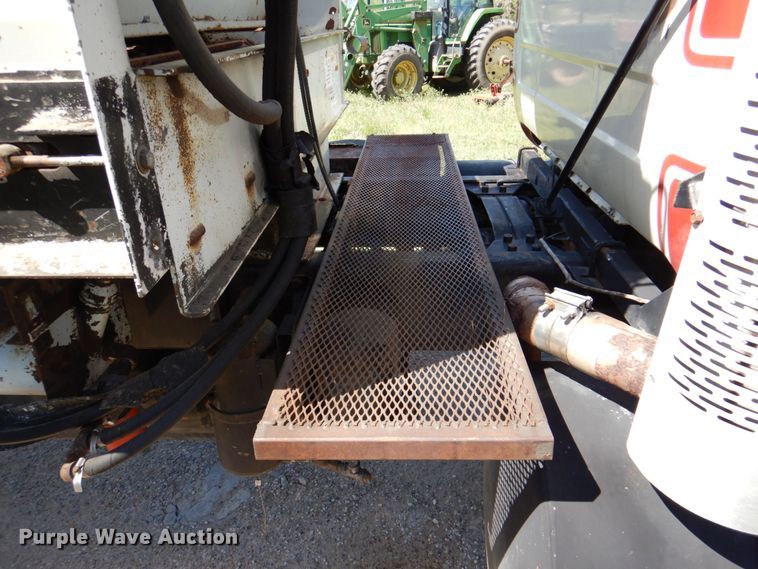 image for item DP3926 1999 Mack CH613  manure spreader truck