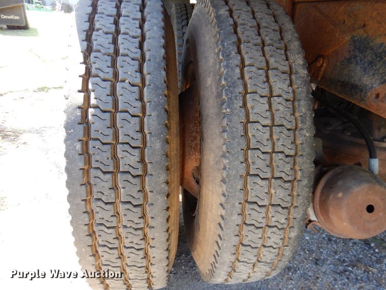 image for item DP3926 1999 Mack CH613  manure spreader truck