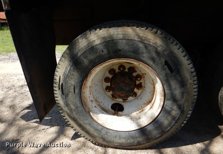 image for item DP3926 1999 Mack CH613  manure spreader truck