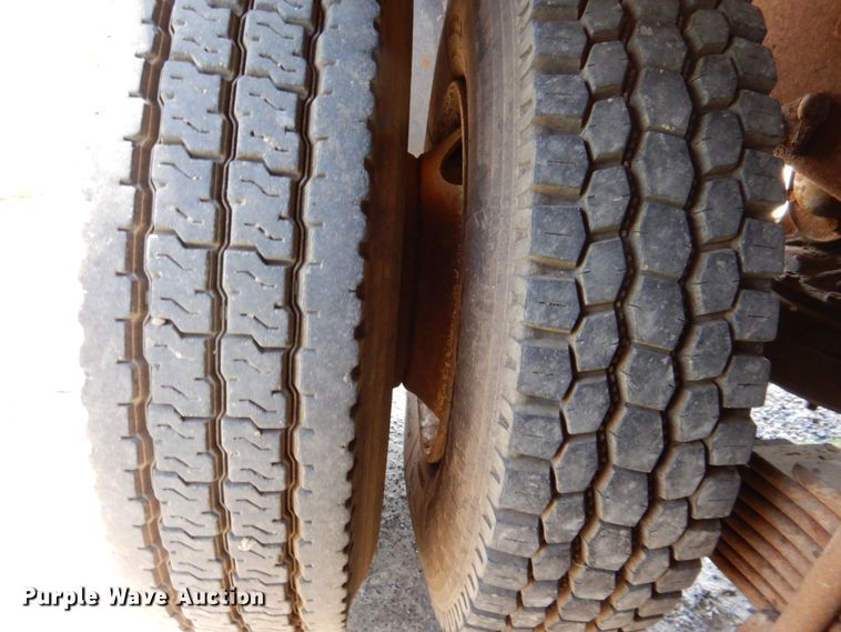 image for item DP3926 1999 Mack CH613  manure spreader truck