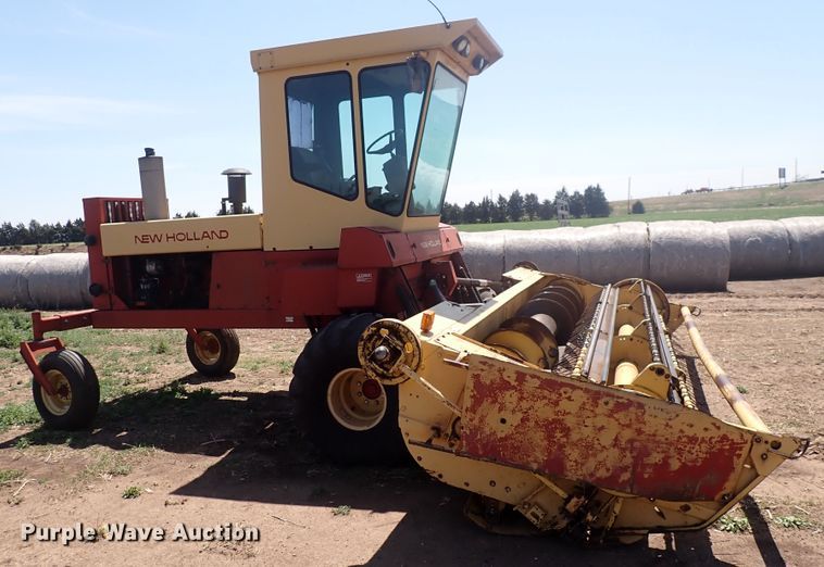 image for item DP4596 1990 New Holland 1118  windrower