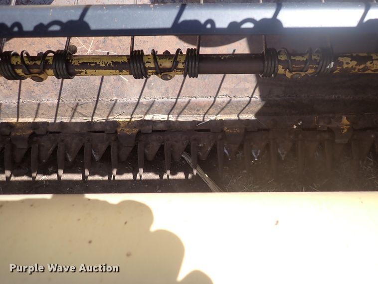 image for item DP4596 1990 New Holland 1118  windrower