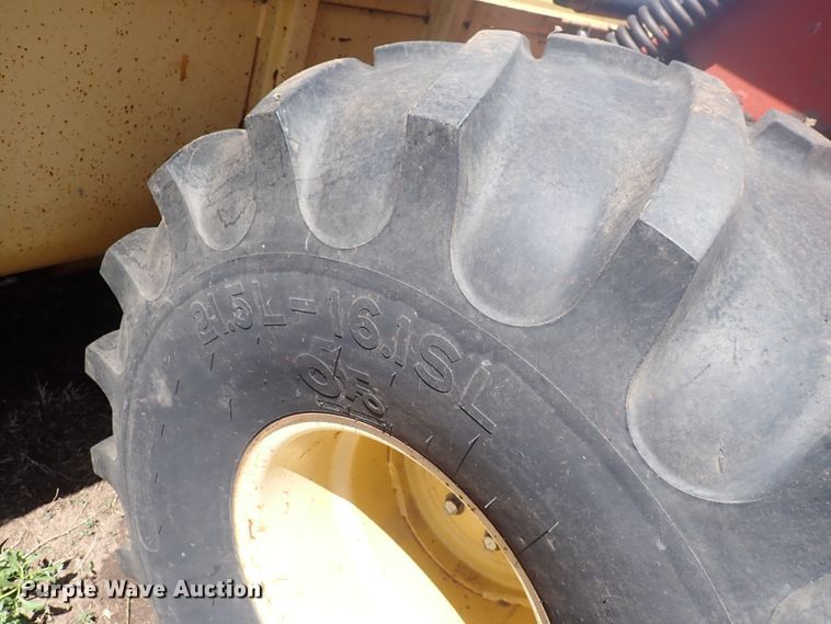 image for item DP4596 1990 New Holland 1118  windrower