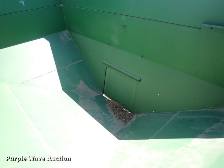 image for item DP4601 Chevrolet Loadmaster  grain cart