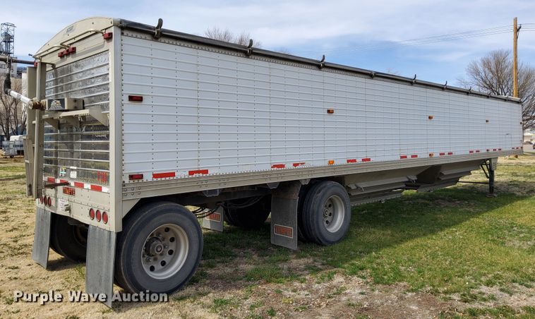 image for item DR0887 2010 Timpte  grain trailer