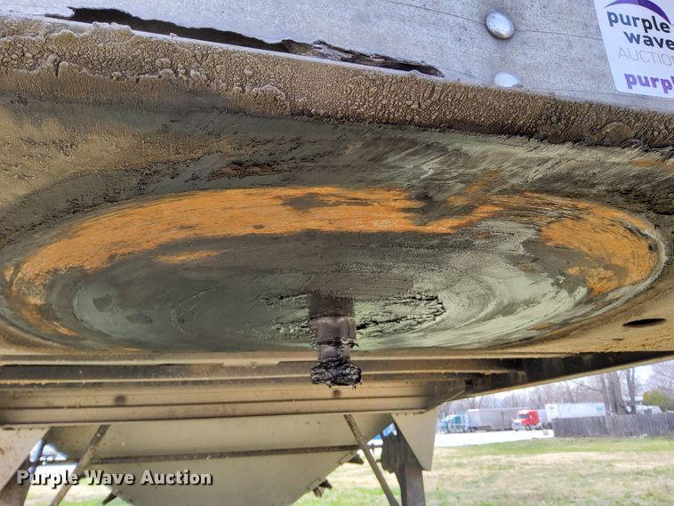 image for item DR0887 2010 Timpte  grain trailer