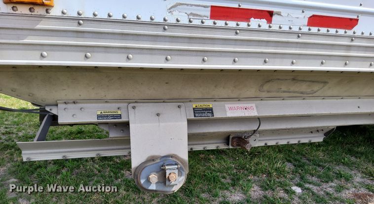 image for item DR0887 2010 Timpte  grain trailer