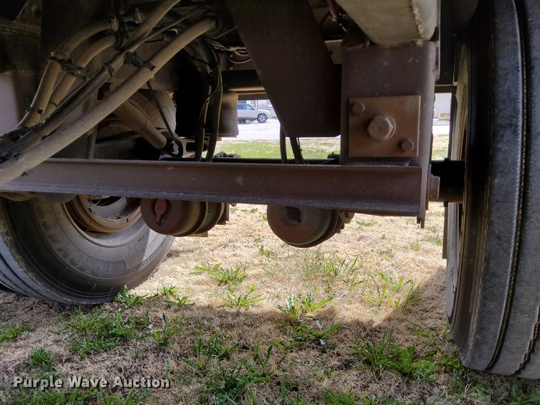 image for item DR0887 2010 Timpte  grain trailer