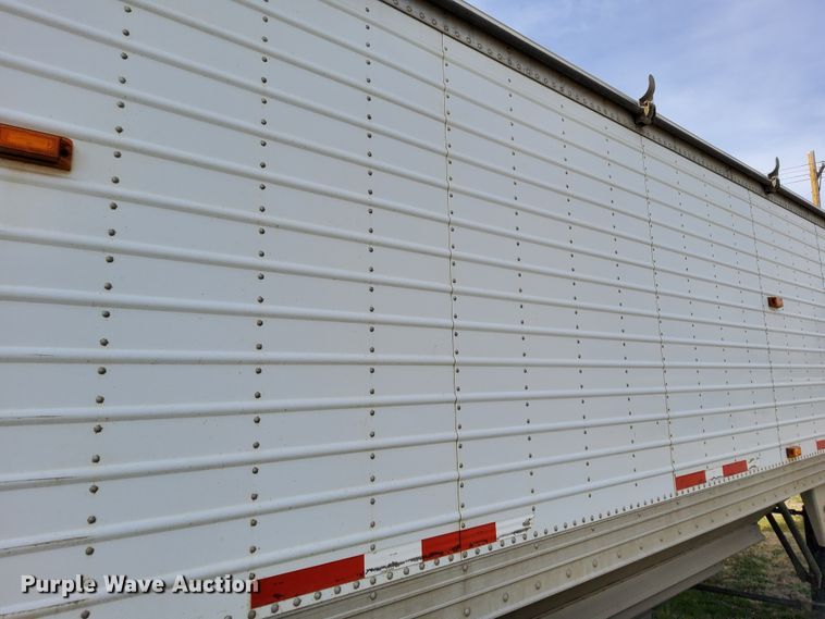 image for item DR0887 2010 Timpte  grain trailer
